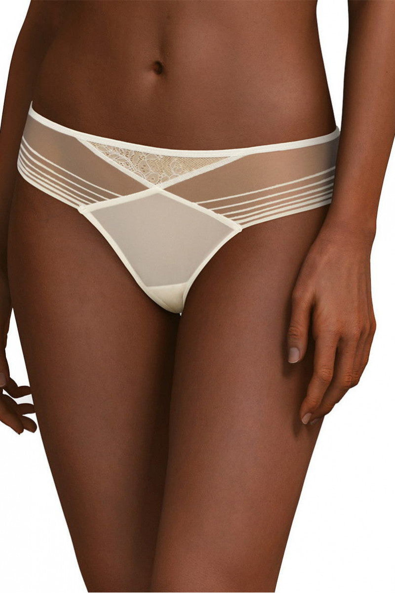 Трусики слип из микросетки 40G3 Sukeban talc