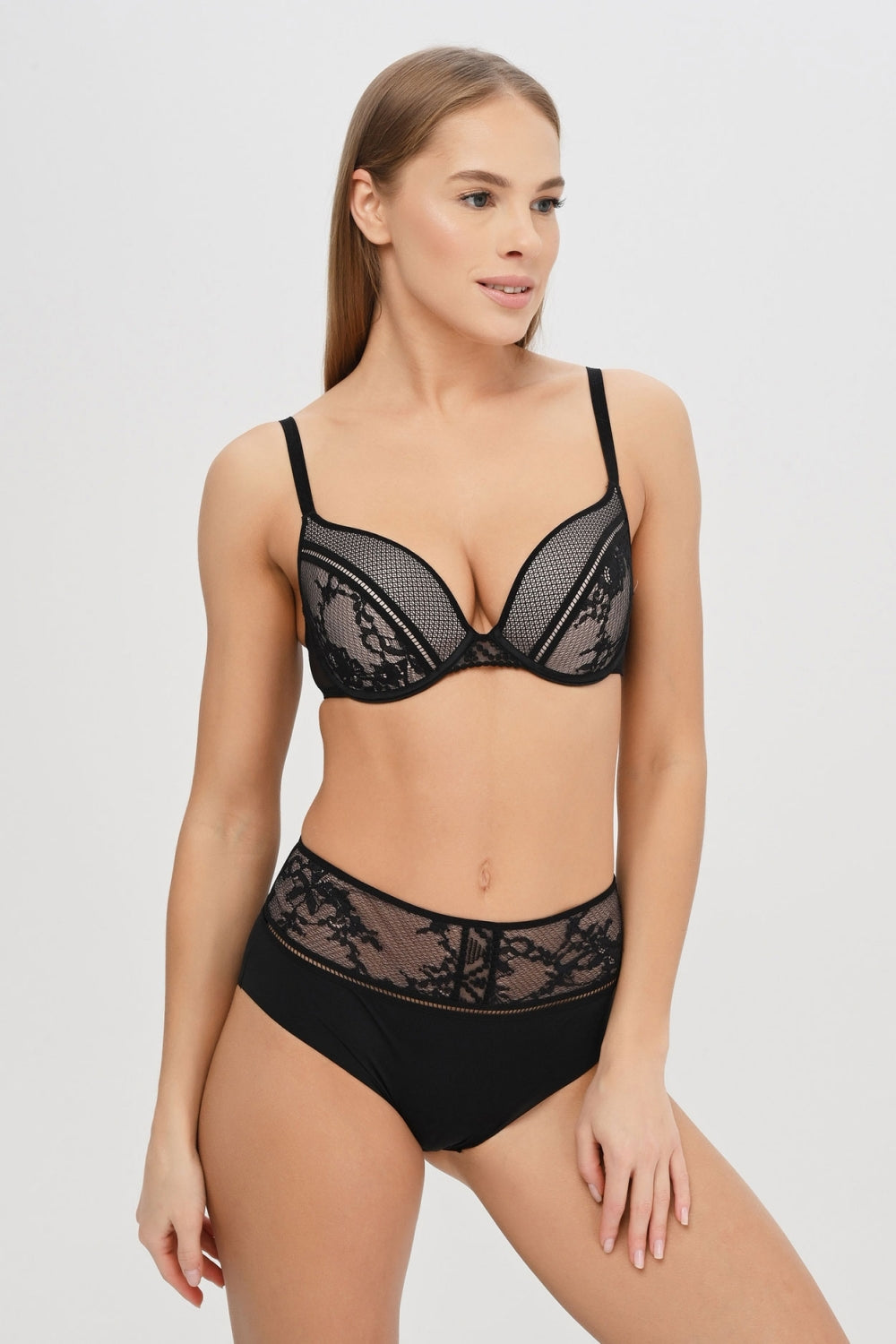 Бюстгальтер с плотными чашками 49J2 Olivia black