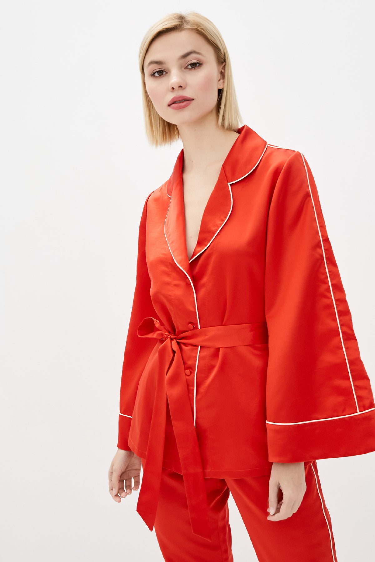 Шелковая пижама с белым кантом Dominic P2102