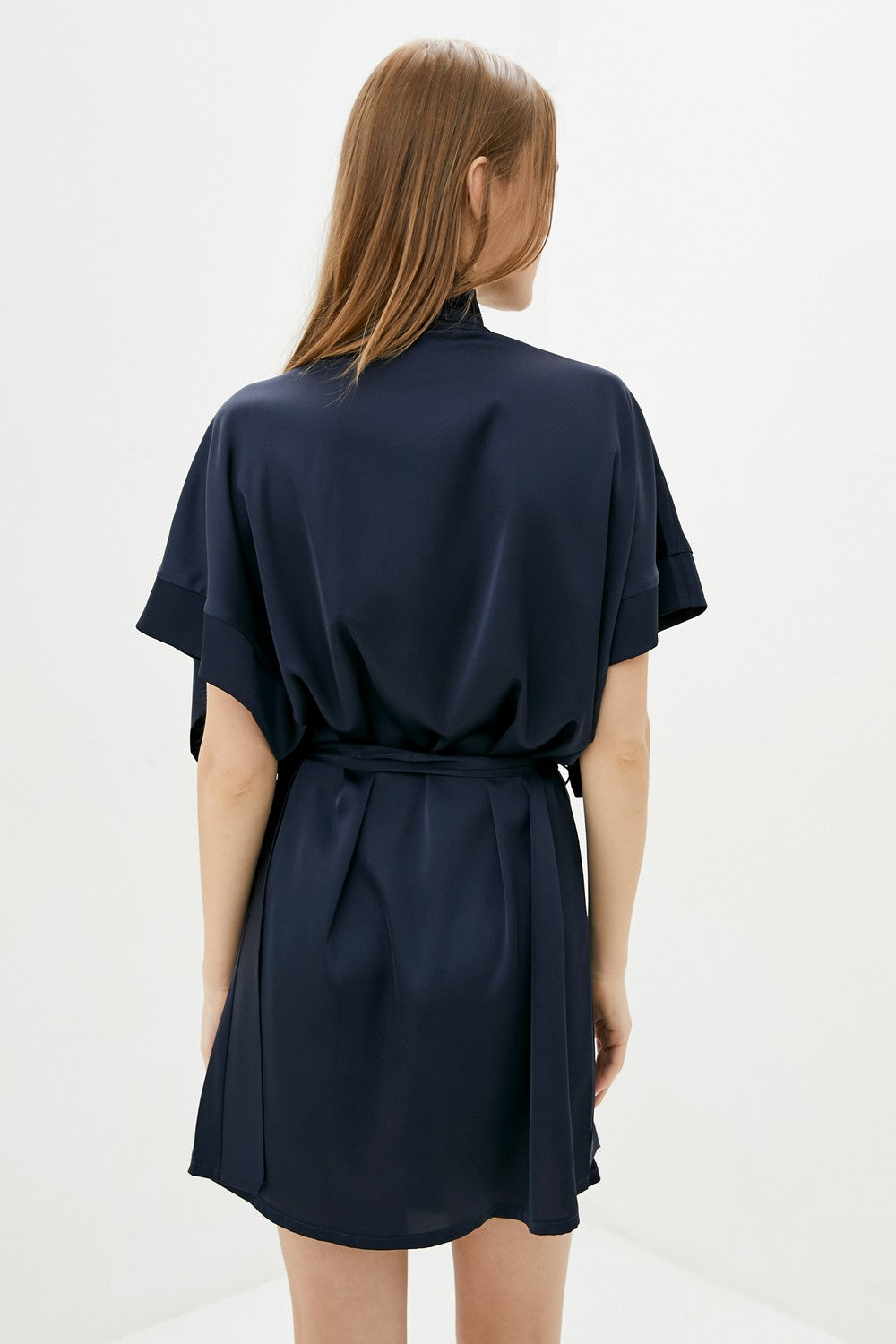 Короткий халат с поясом Claudia blue