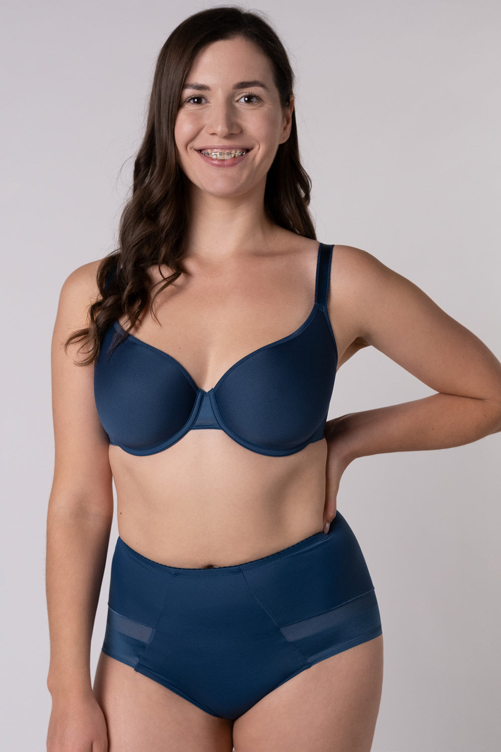 Формованный бюстгальтер на косточках 1070048/048С blue