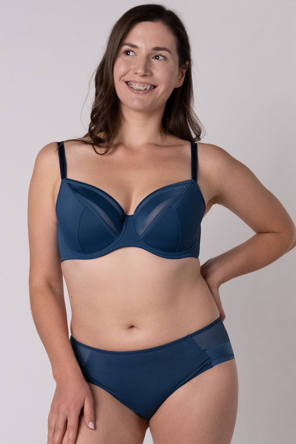 Полудублированный бюстгальтер на косточках 1120052/052С blue