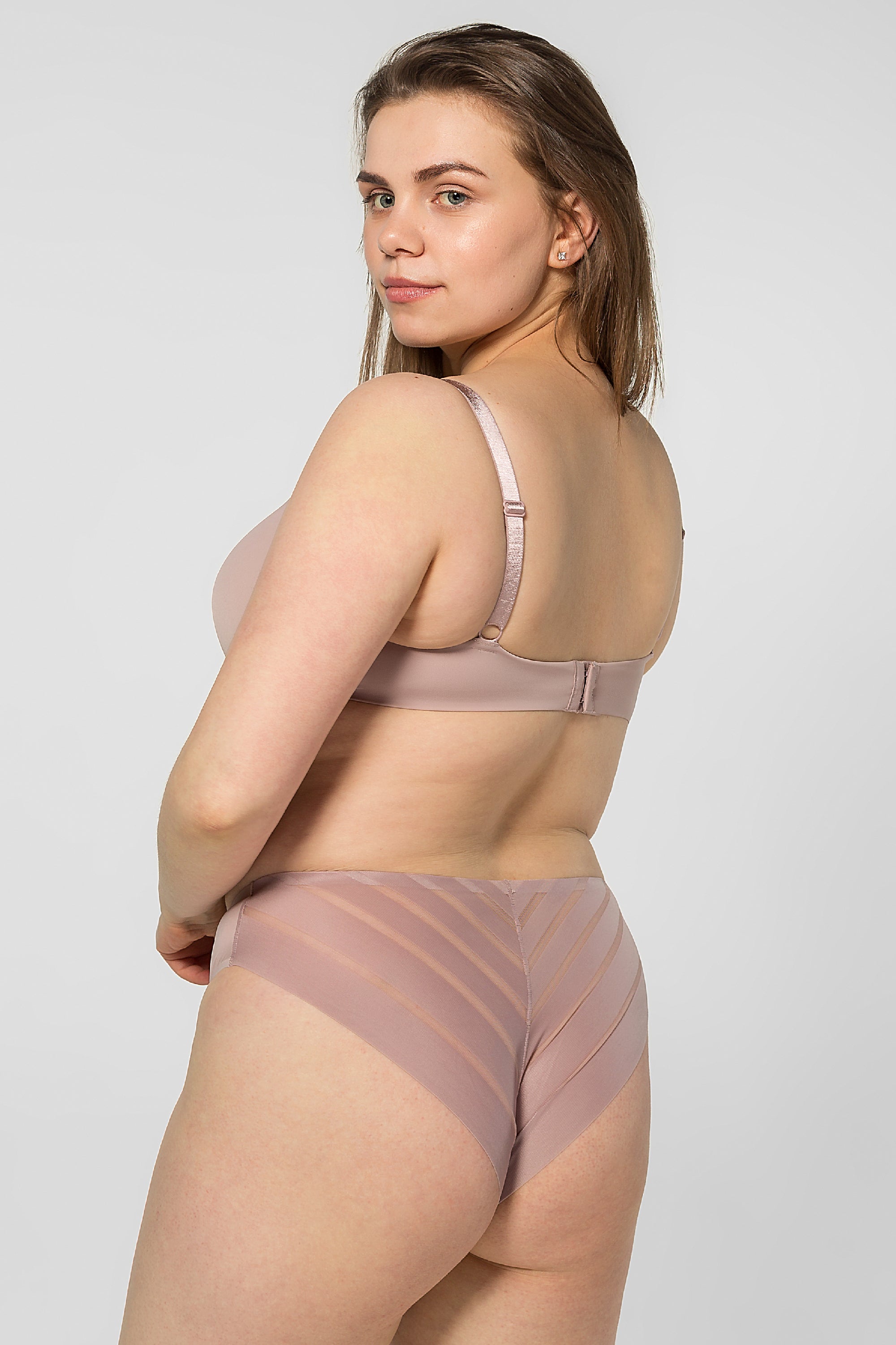 Бесшовные трусики брифы SLZ19802101