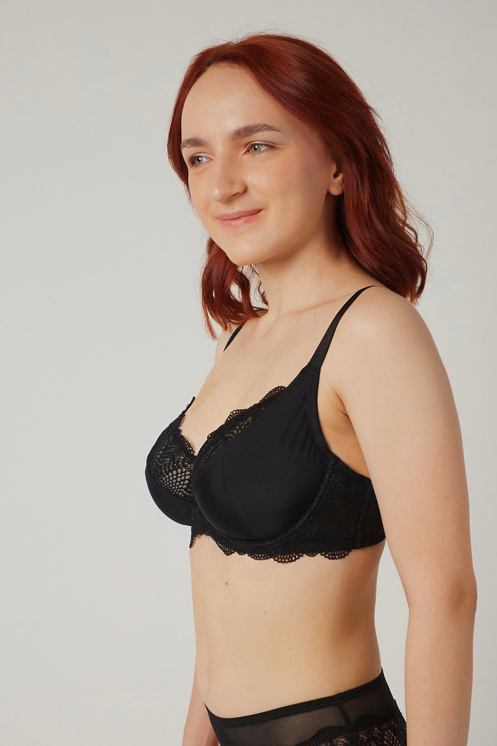 Мягкий бюстгальтер с кружевом SLZ23101012/012EC black