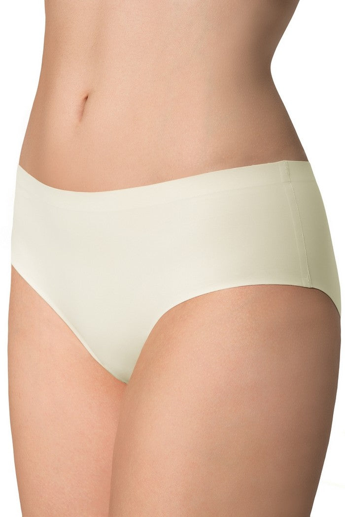 Гладкие бесшовные трусики слип Simple