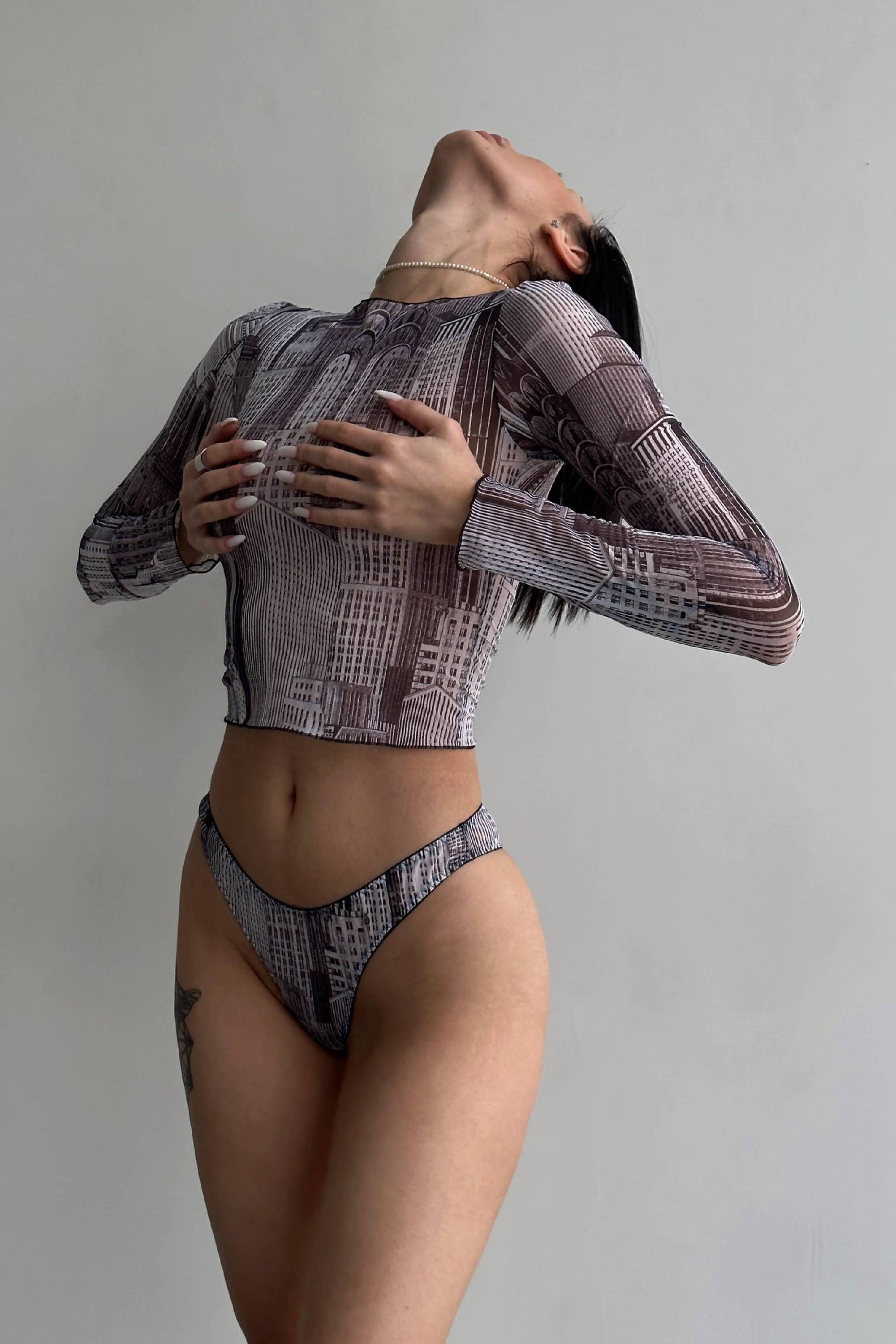 Эластичный кроп-топ 80206899 Town