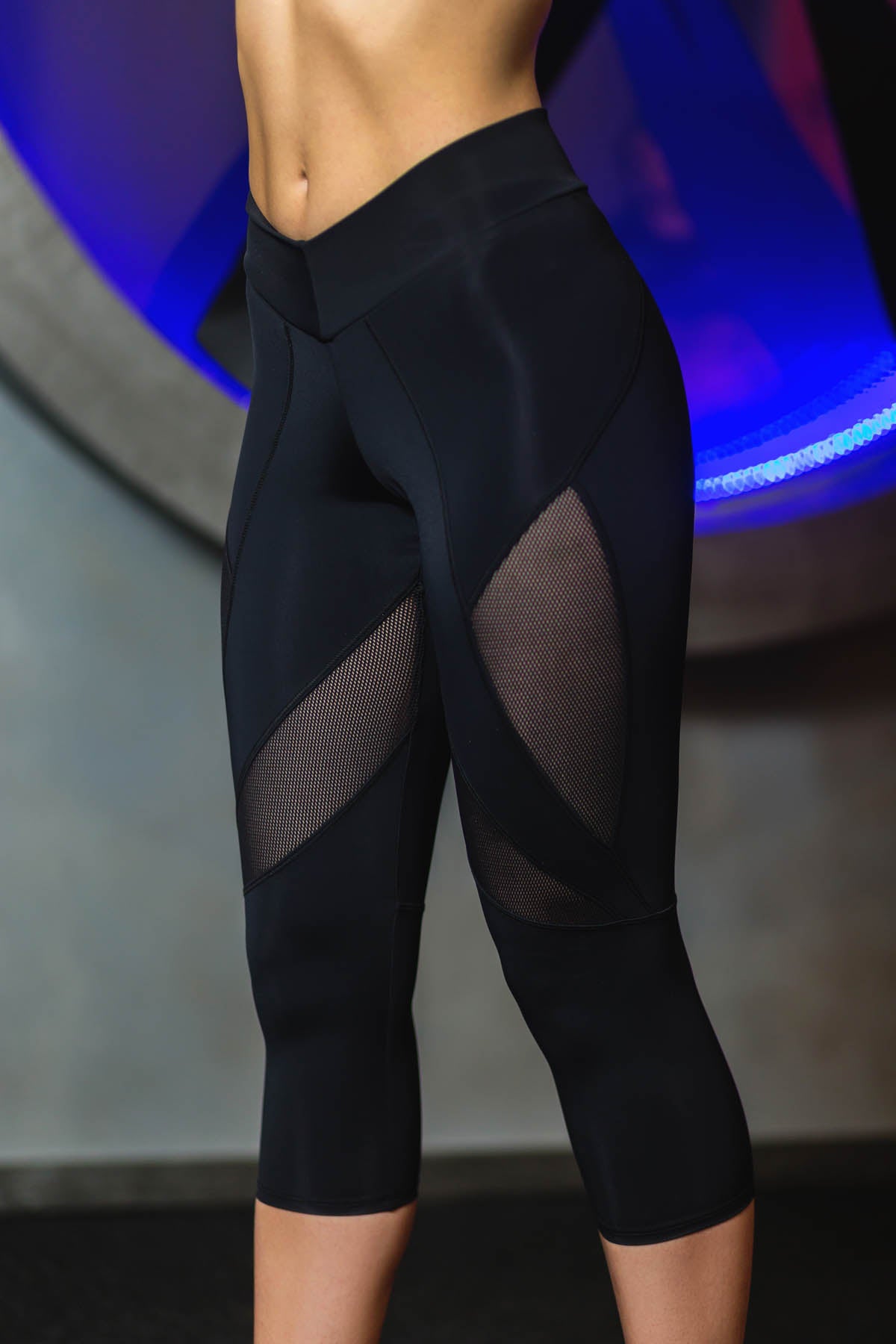 Спортивні бриджі з сіткою L20-C10