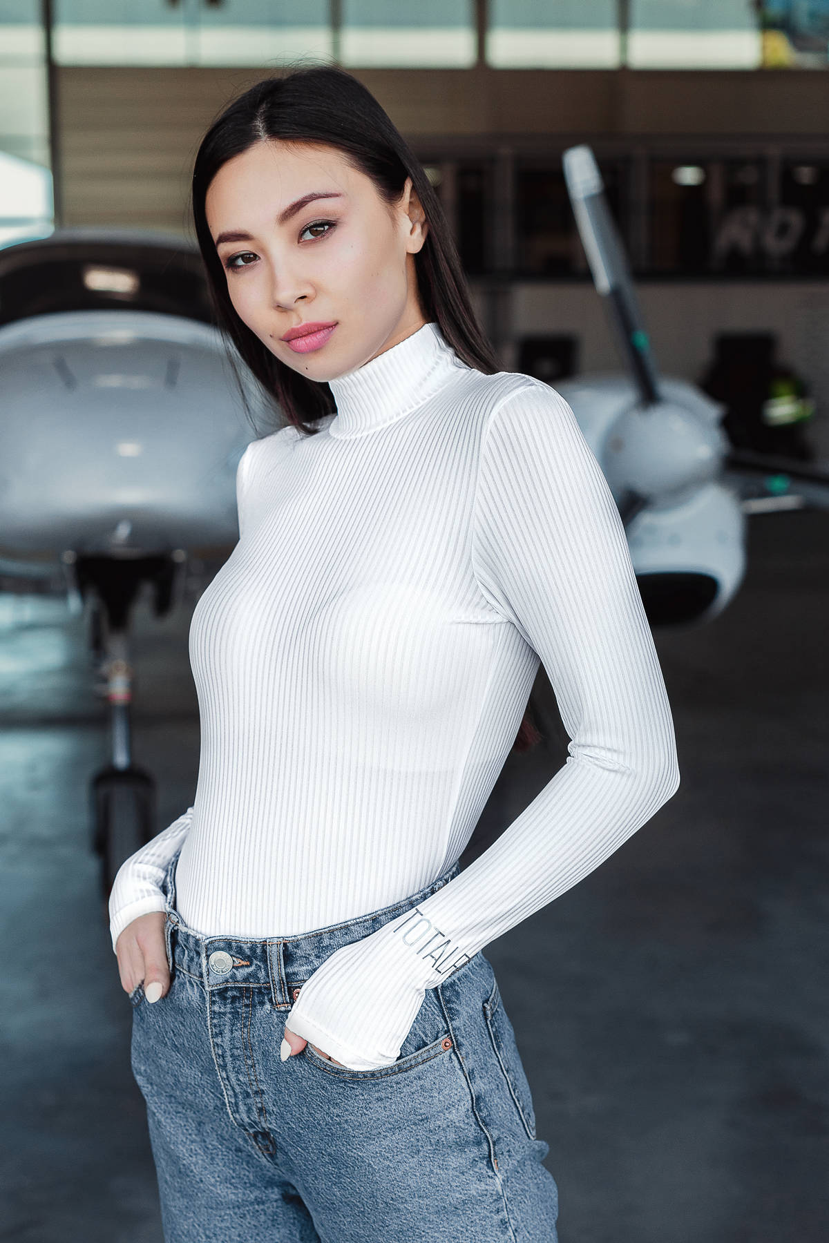 Боди-стринг с завышенным бедром Elite Skin TRK2-R11