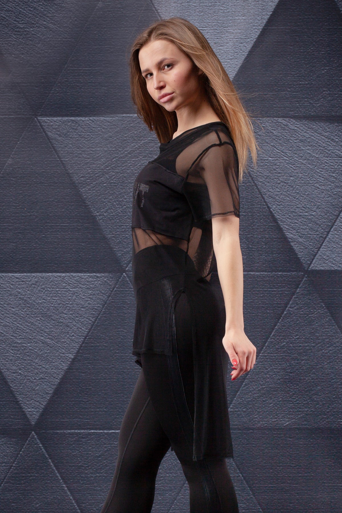 Спортивная туника из сетки D3-C10