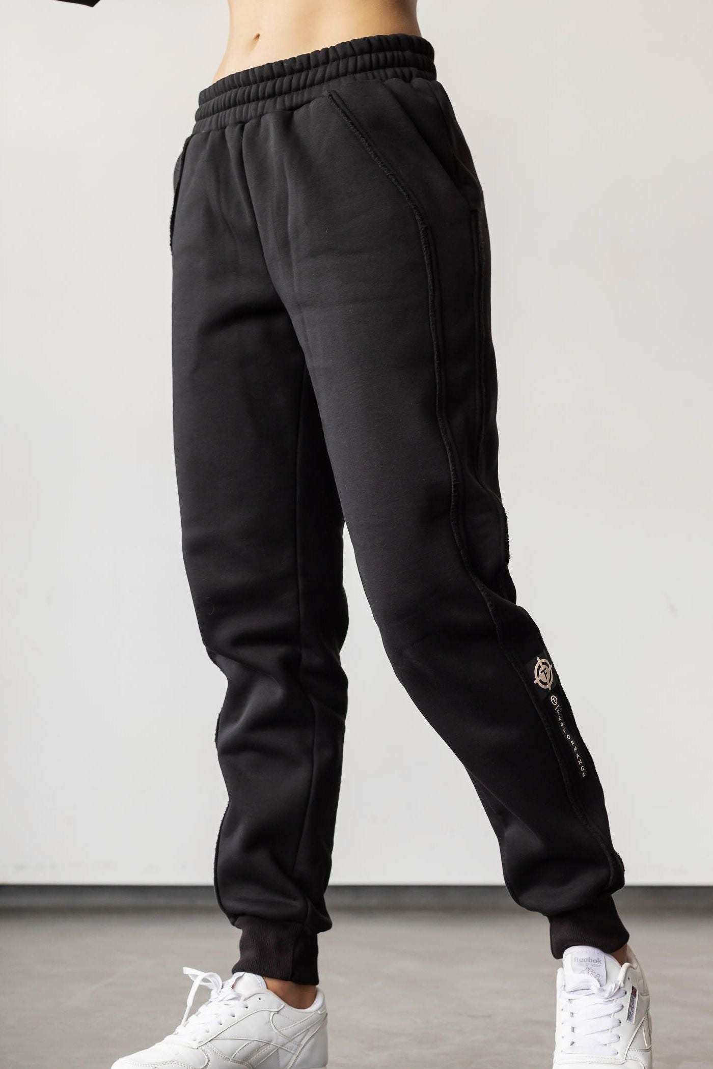 Утепленные джогеры E10-IS10