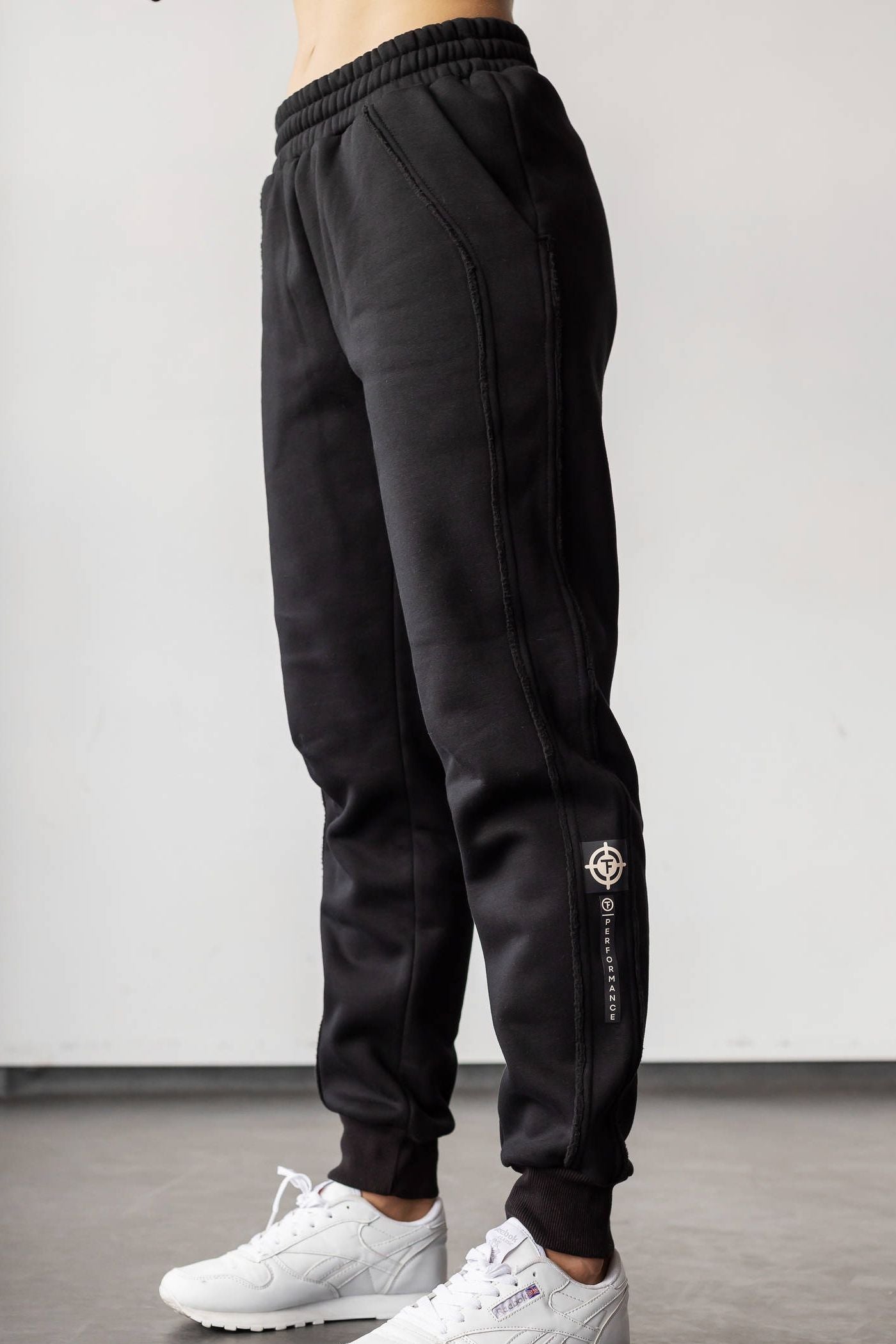 Утепленные джогеры E10-IS10