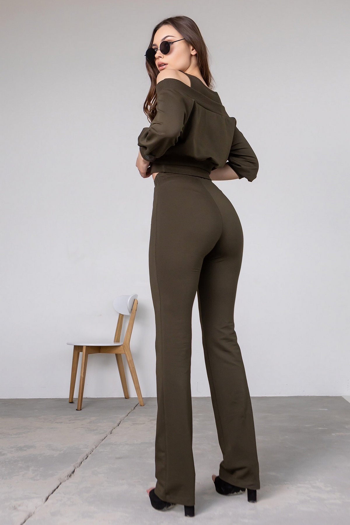 Прямі штани на резинці E5-LD36