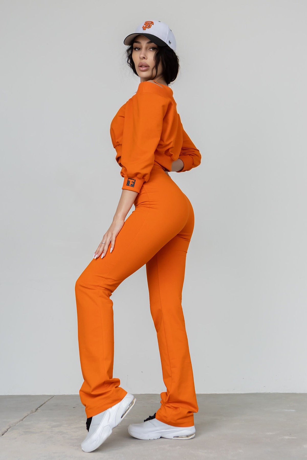 Прямі штани на резинці E5-LD58