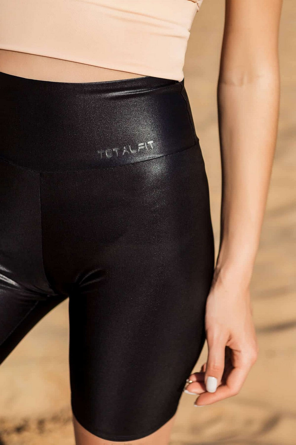 Корректирующие велосипедки с высоким поясом Glossy HW13-C25