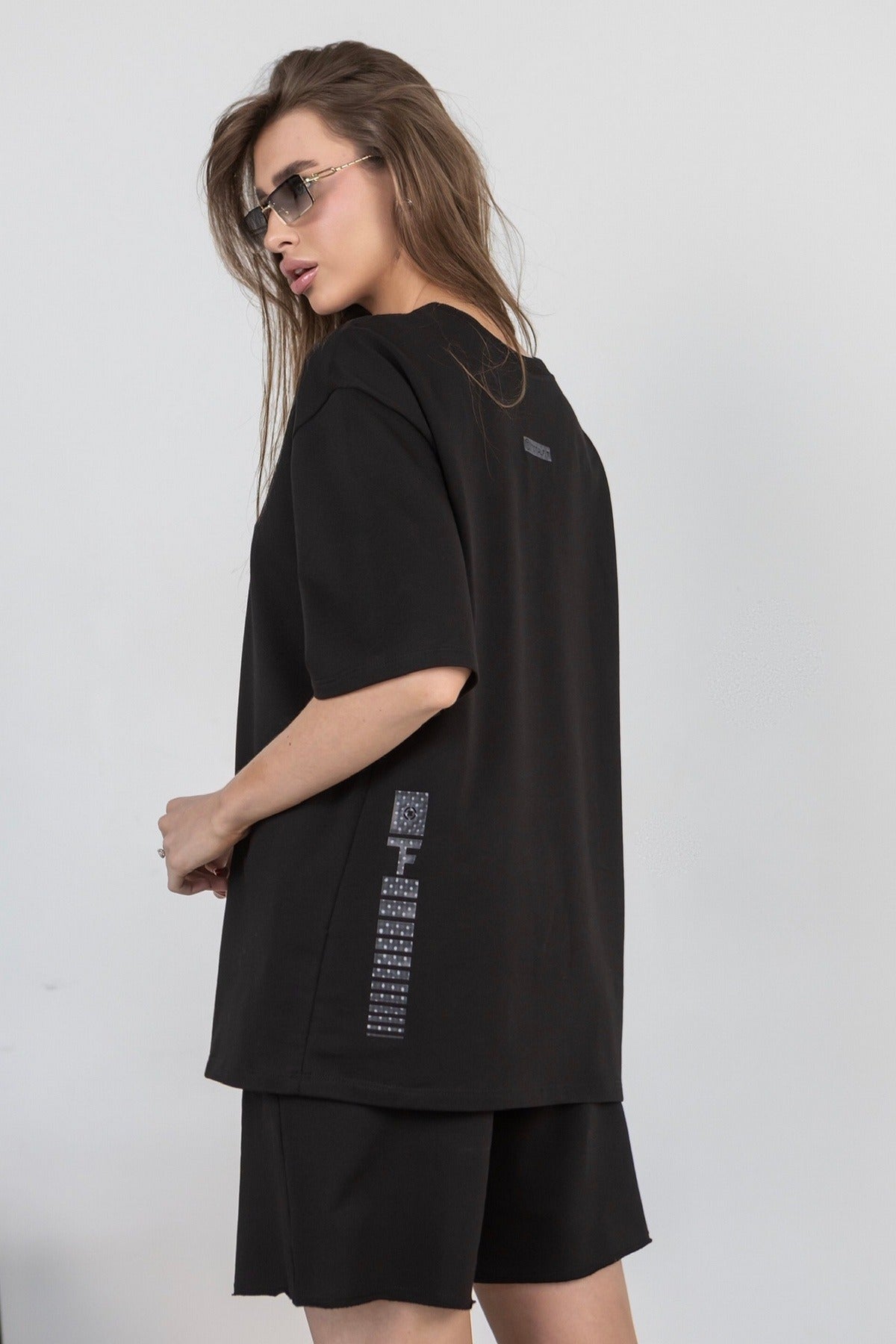 Хлопковые шорты-бермуды H25-LD10