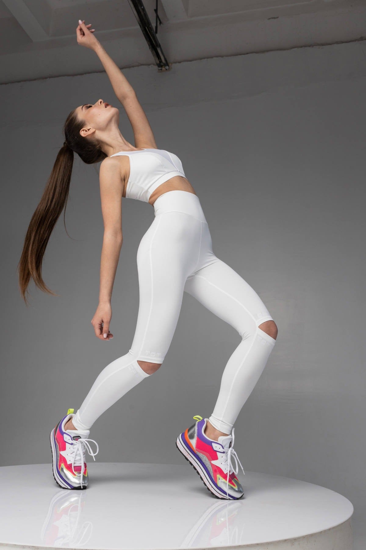 Леггинсы с разрезами на коленях Creation LG91-C11