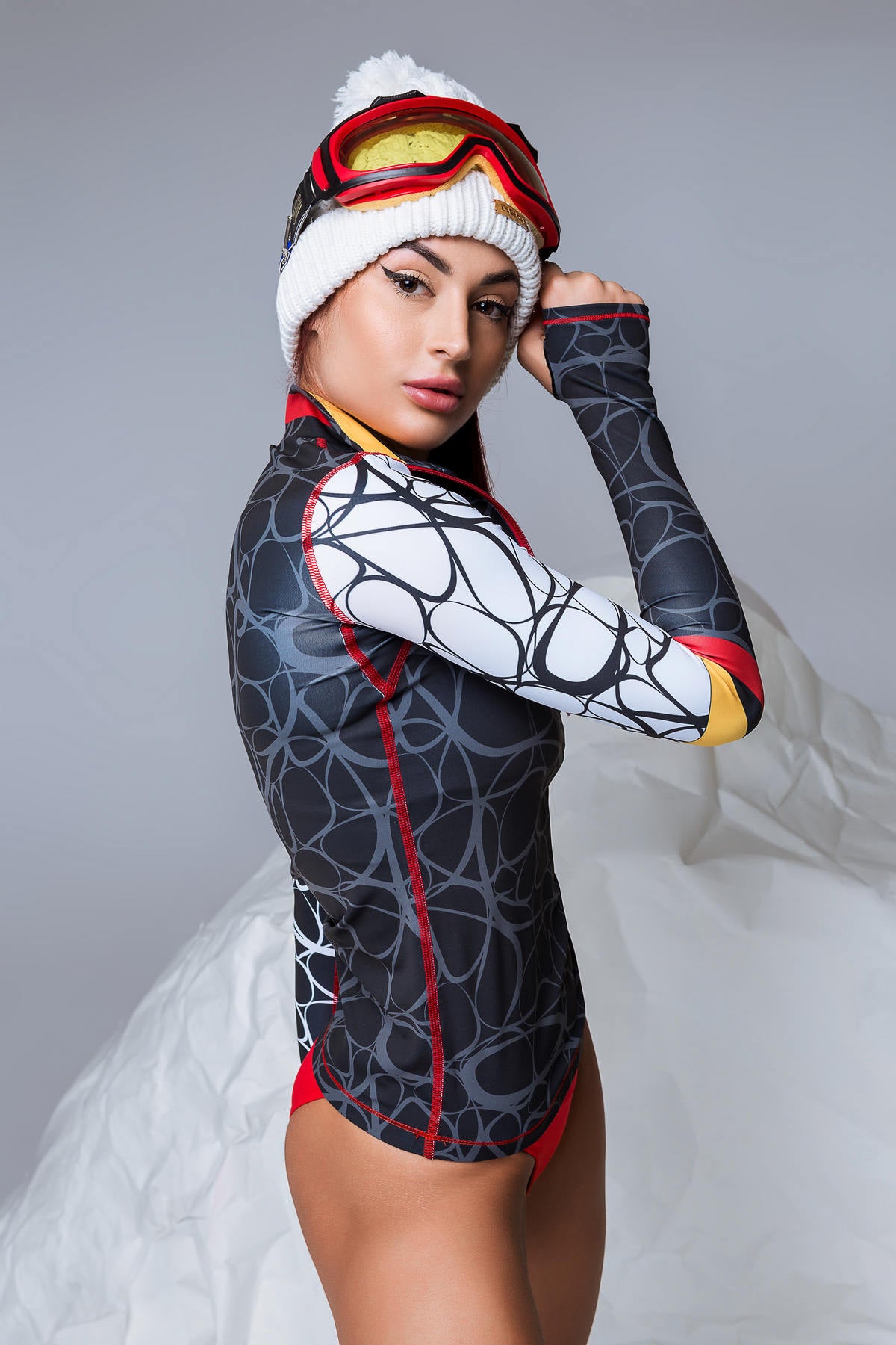 Спортивный терморашгард с молнией TRW6-P85