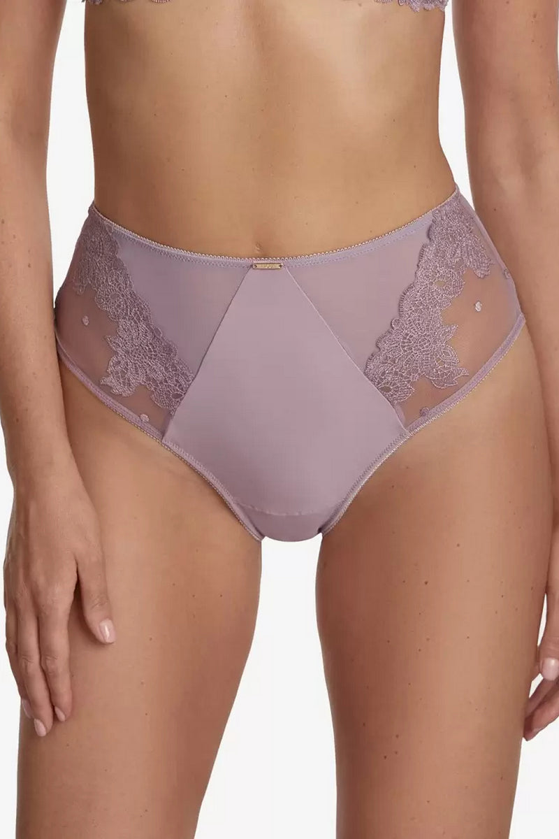 Трусики слип с вышивкой Енкарнасьон Т79