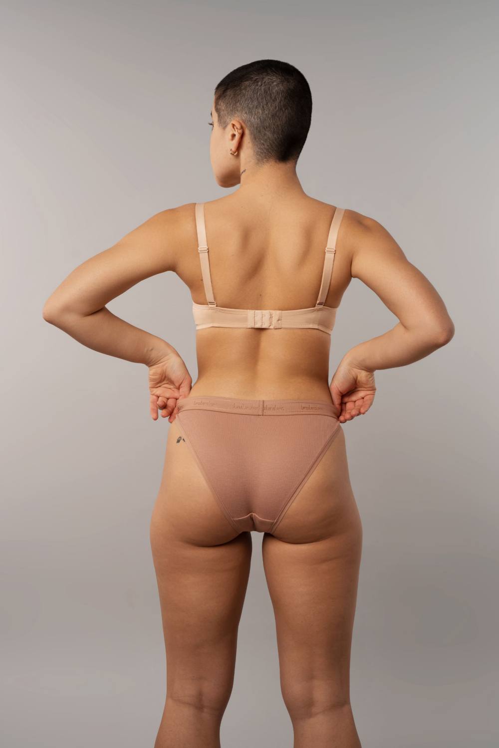 Набор трусиков танга SLZ24402005 nude/grey/mango (3 шт.)