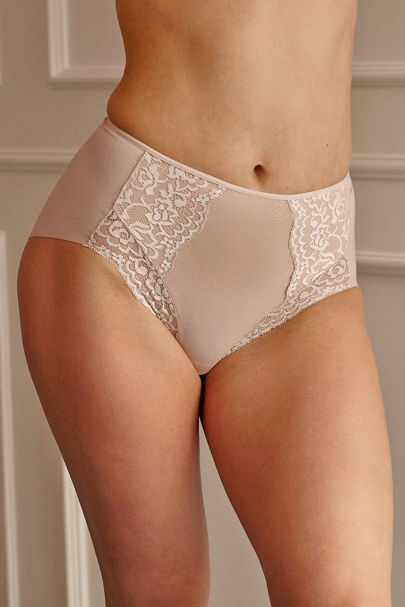 Бесшовные трусики слип с кружевом 32081 Сarey Lace