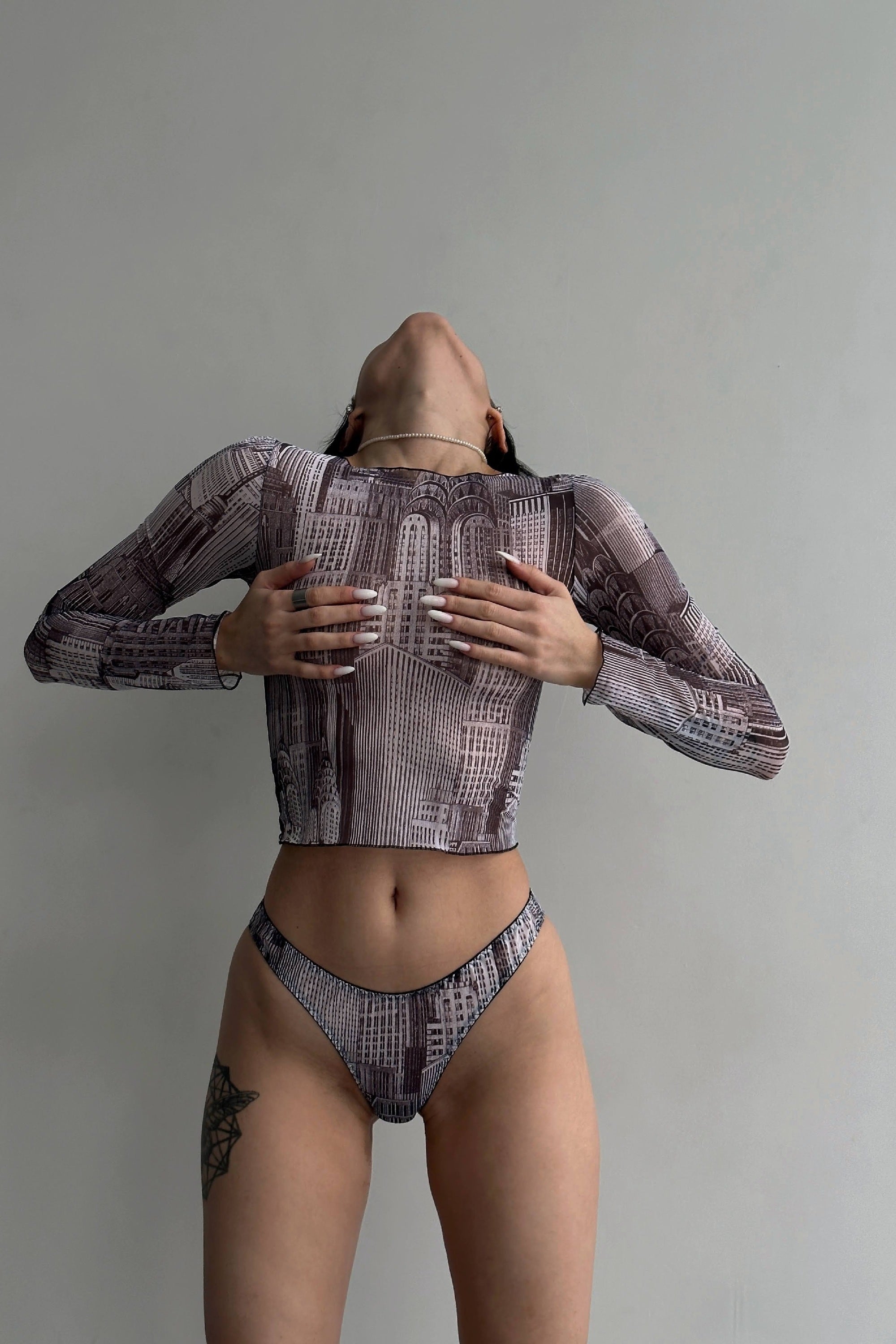 Трусики бразилиана из микросетки 20206899 Town